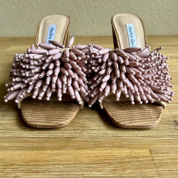 Charles David HOTTIE SANDAL size 9 beaded block heel slide - Picture 7 of 13